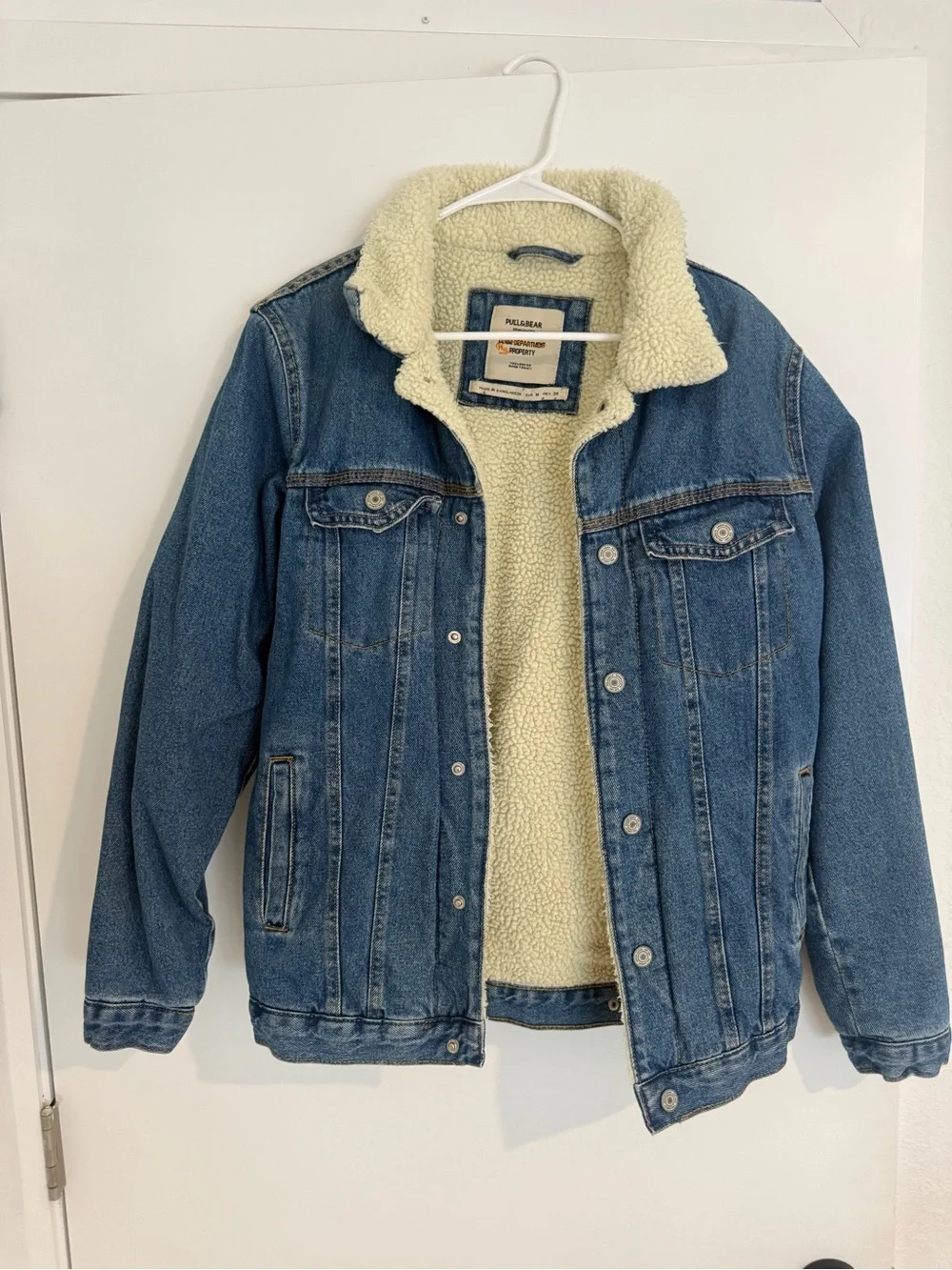 Pull&Bear Blue Denim Jacket with Cream Sherpa Lining